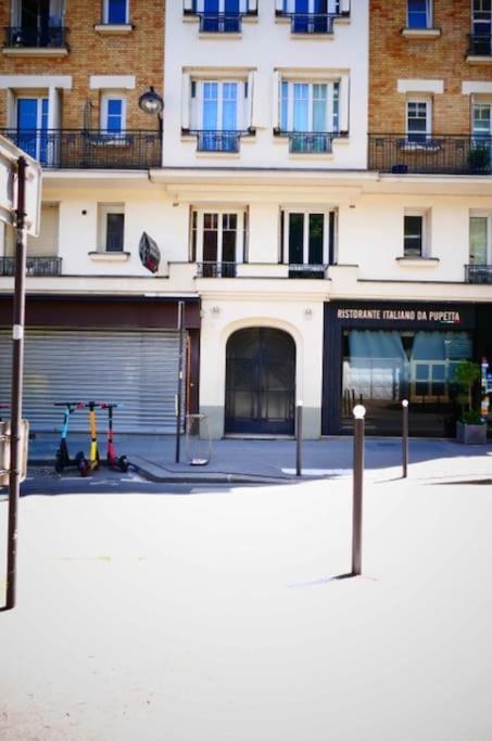 Charmant Studio Parisien Au Coeur Du 15E Arrondissement Exterior foto
